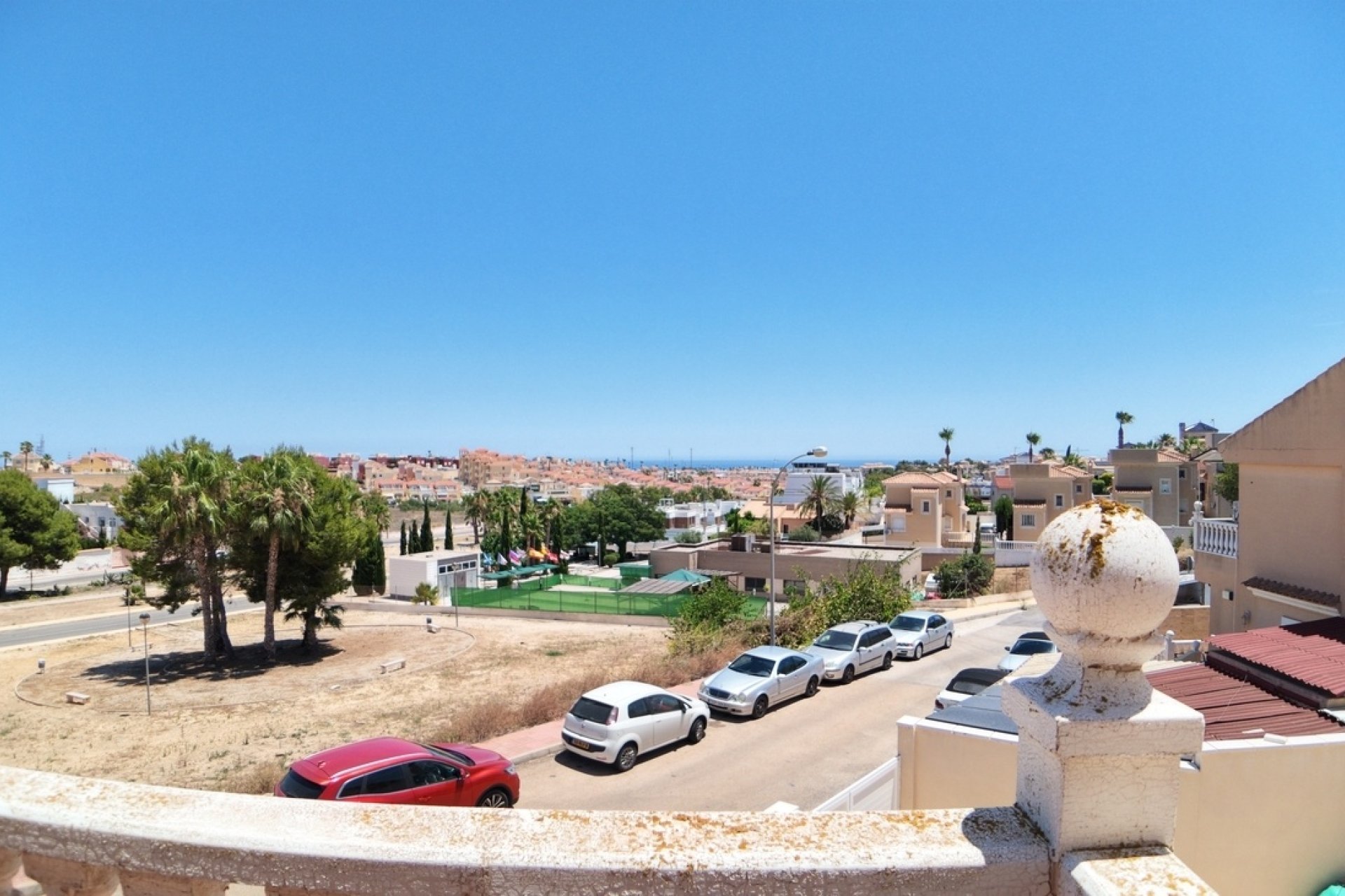 Herverkoop - Villa -
Orihuela Costa - Costa Blanca