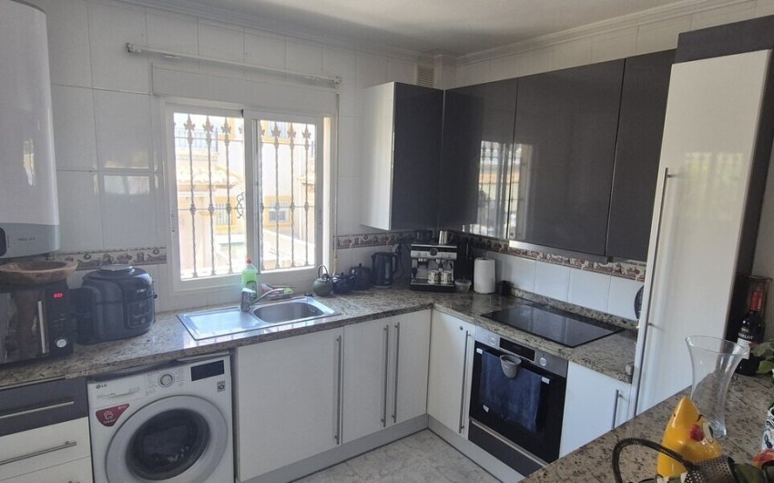 Herverkoop - Villa -
Orihuela Costa - Costa Blanca