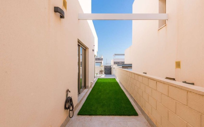 Herverkoop - Villa -
Orihuela Costa - Costa Blanca