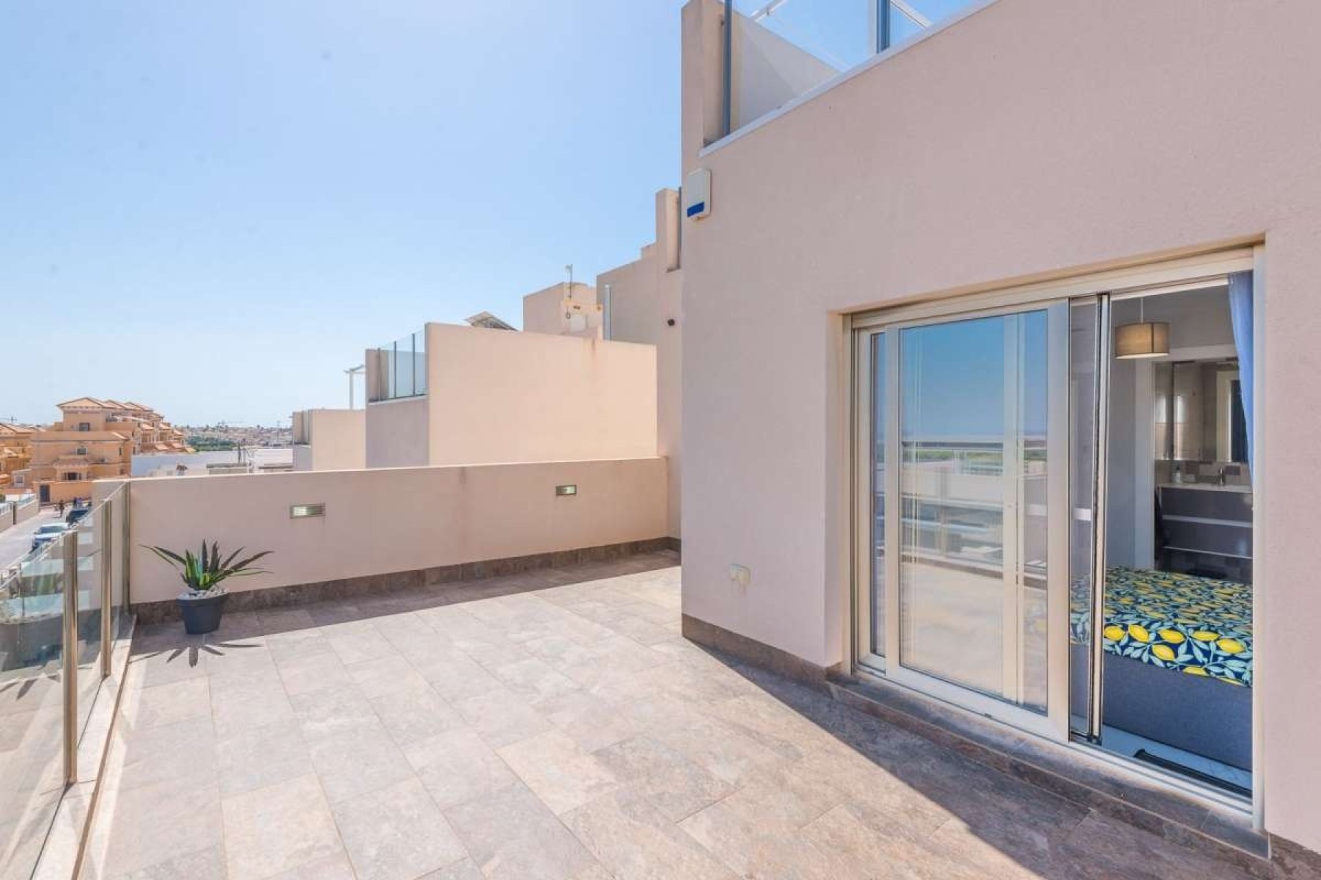 Herverkoop - Villa -
Orihuela Costa - Costa Blanca
