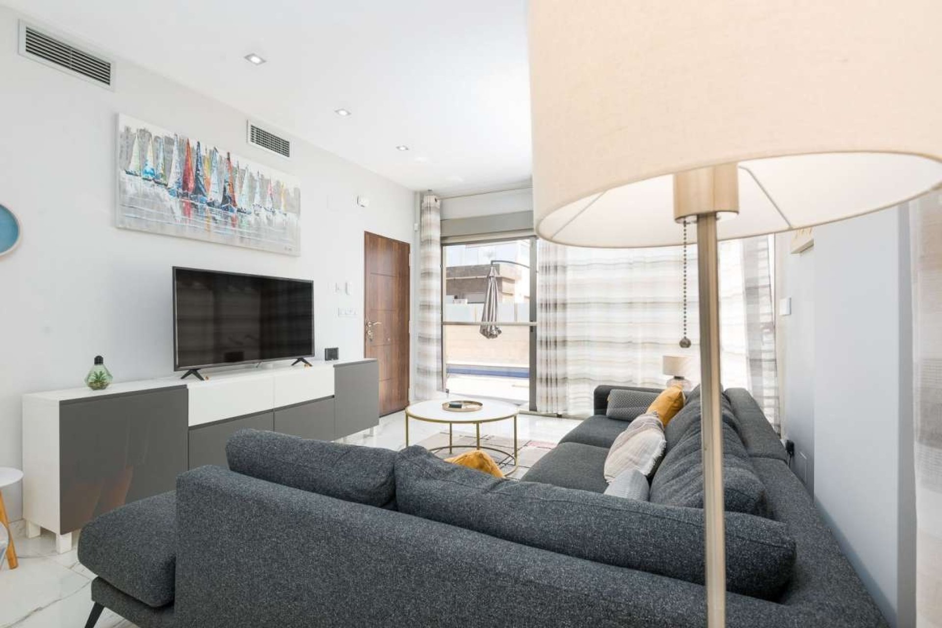 Herverkoop - Villa -
Orihuela Costa - Costa Blanca