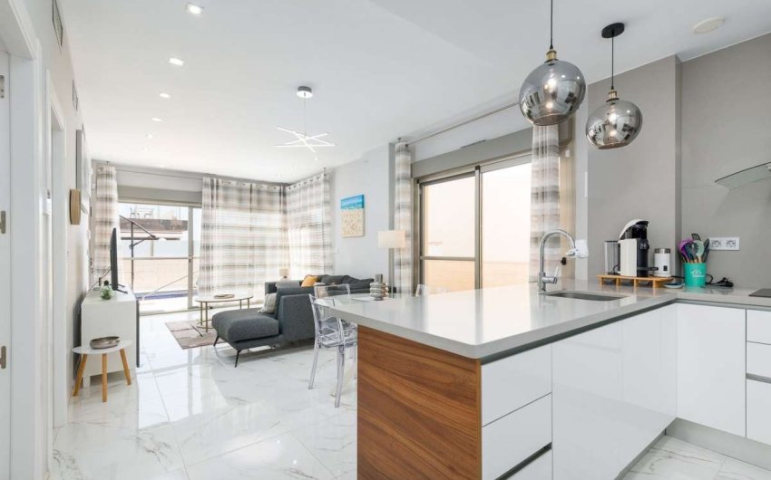 Herverkoop - Villa -
Orihuela Costa - Costa Blanca