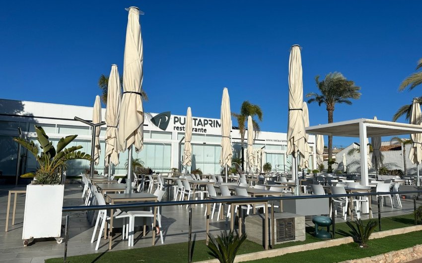 Herverkoop - Villa -
Orihuela Costa - Costa Blanca