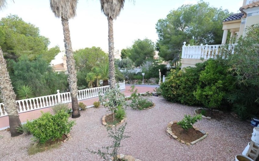 Herverkoop - Villa -
Orihuela Costa - Costa Blanca