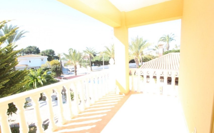 Herverkoop - Villa -
Orihuela Costa - Costa Blanca