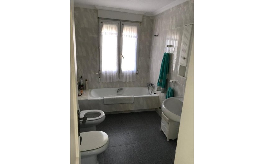 Herverkoop - Villa -
Orihuela Costa - Costa Blanca