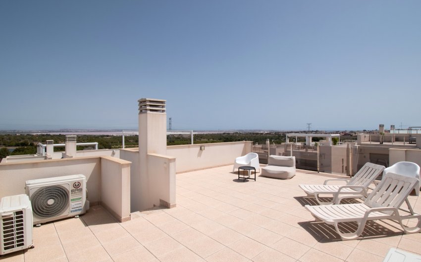 Herverkoop - Villa -
Orihuela Costa - Costa Blanca