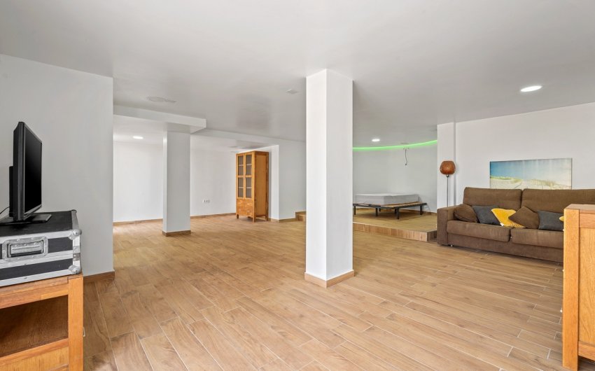 Herverkoop - Villa -
Orihuela Costa - Costa Blanca