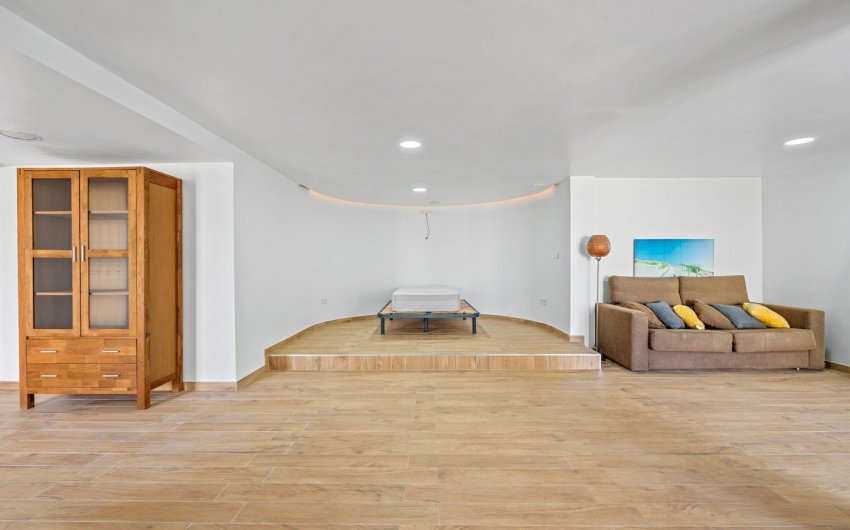 Herverkoop - Villa -
Orihuela Costa - Costa Blanca