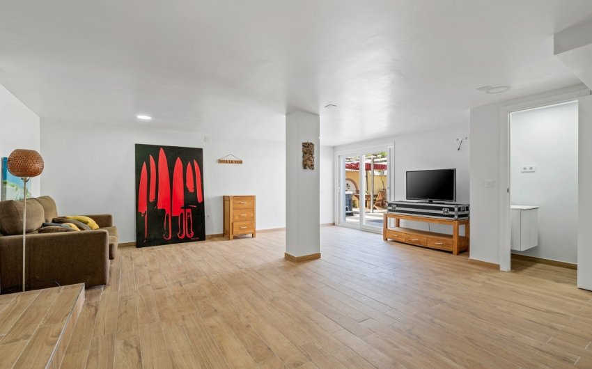 Herverkoop - Villa -
Orihuela Costa - Costa Blanca