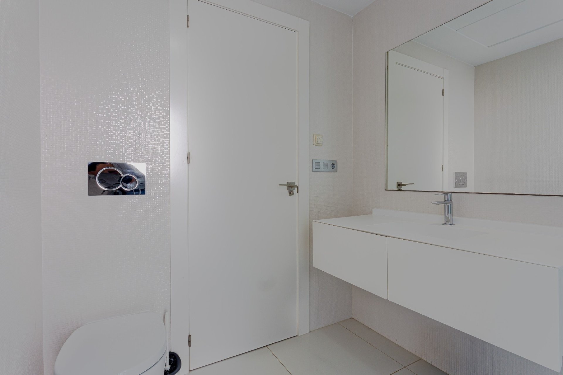 Herverkoop - Villa -
Orihuela Costa - Costa Blanca