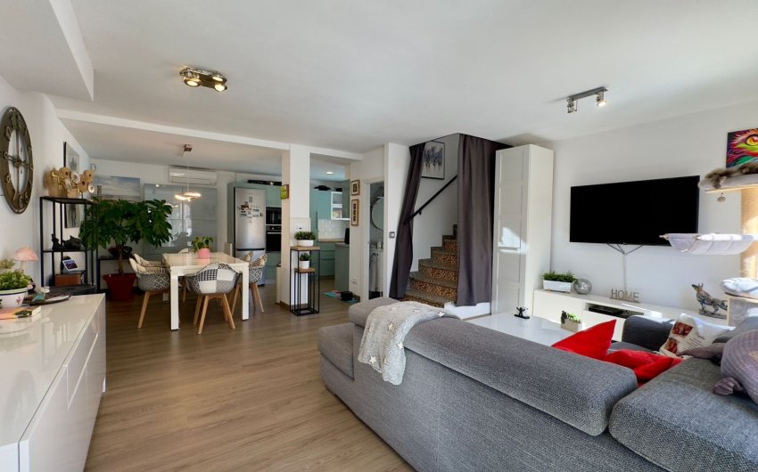 Herverkoop - Villa -
Orihuela Costa - Costa Blanca