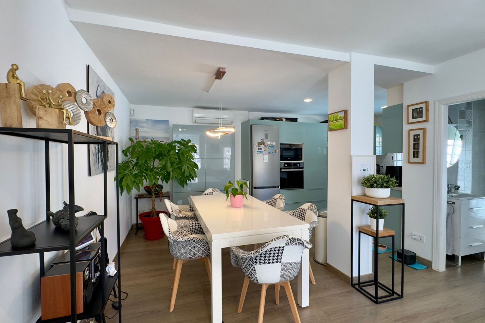 Herverkoop - Villa -
Orihuela Costa - Costa Blanca