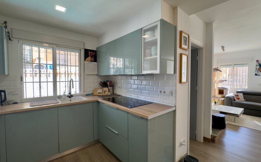 Herverkoop - Villa -
Orihuela Costa - Costa Blanca