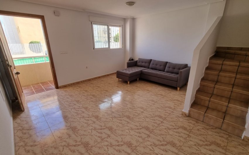 Herverkoop - Villa -
Orihuela Costa - Costa Blanca