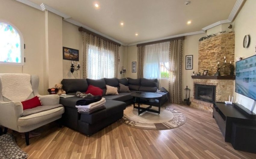 Herverkoop - Villa -
Orihuela Costa - Costa Blanca