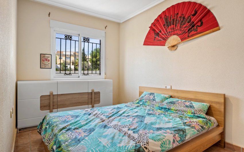 Herverkoop - Villa -
Orihuela Costa - Costa Blanca