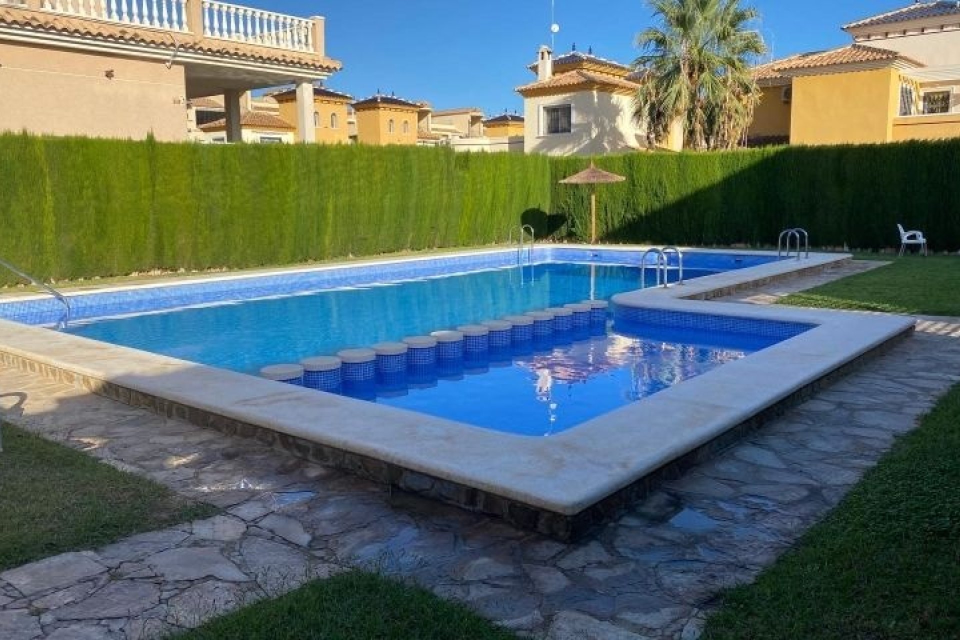 Herverkoop - Villa -
Orihuela Costa - Costa Blanca