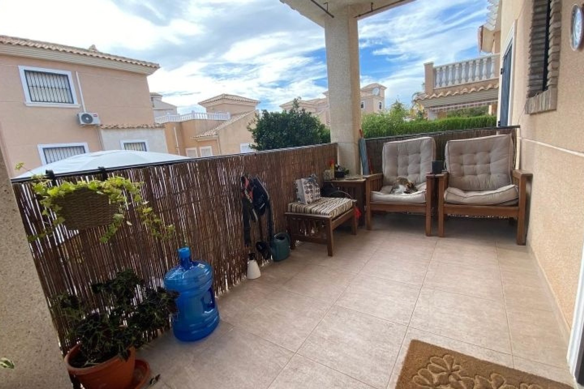 Herverkoop - Villa -
Orihuela Costa - Costa Blanca