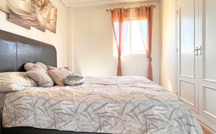 Herverkoop - Villa -
Orihuela Costa - Costa Blanca