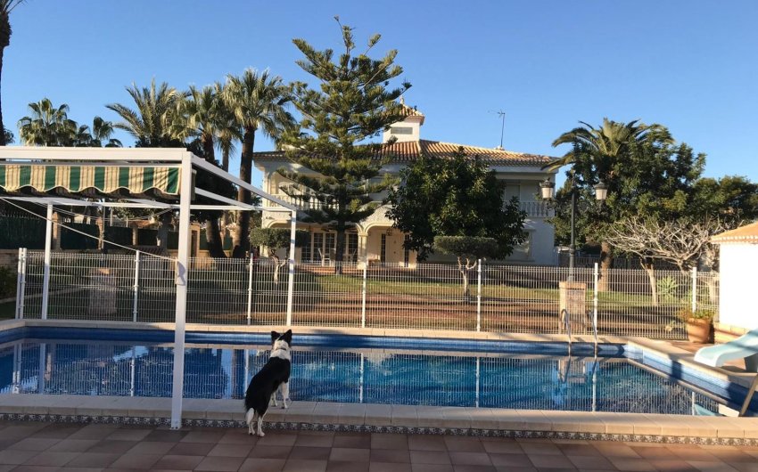 Herverkoop - Villa -
Orihuela Costa - Costa Blanca