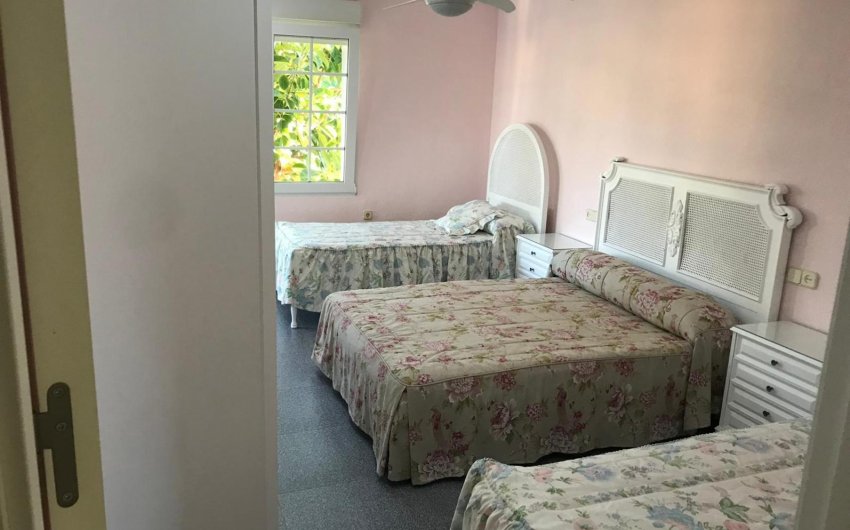 Herverkoop - Villa -
Orihuela Costa - Costa Blanca