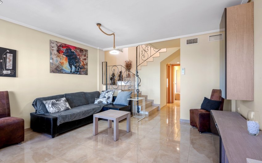 Herverkoop - Villa -
Orihuela Costa - Costa Blanca