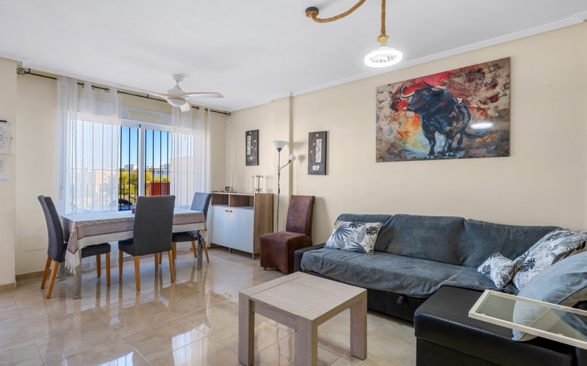 Herverkoop - Villa -
Orihuela Costa - Costa Blanca