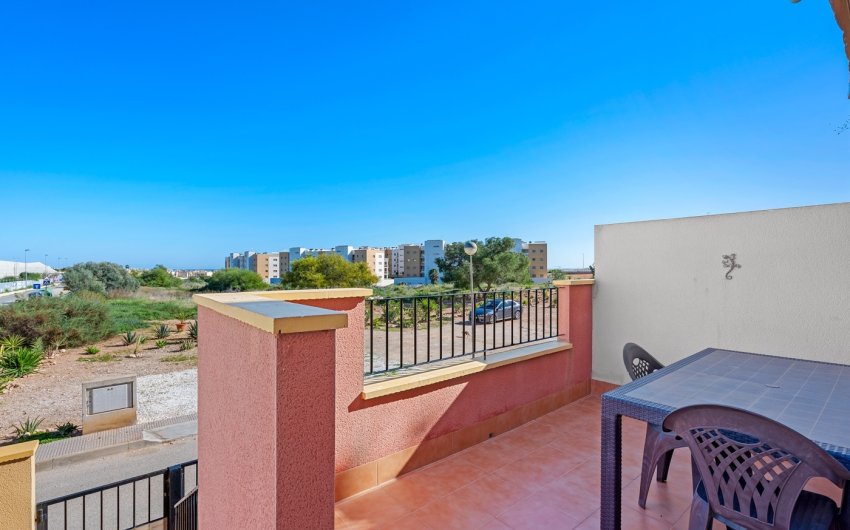 Herverkoop - Villa -
Orihuela Costa - Costa Blanca