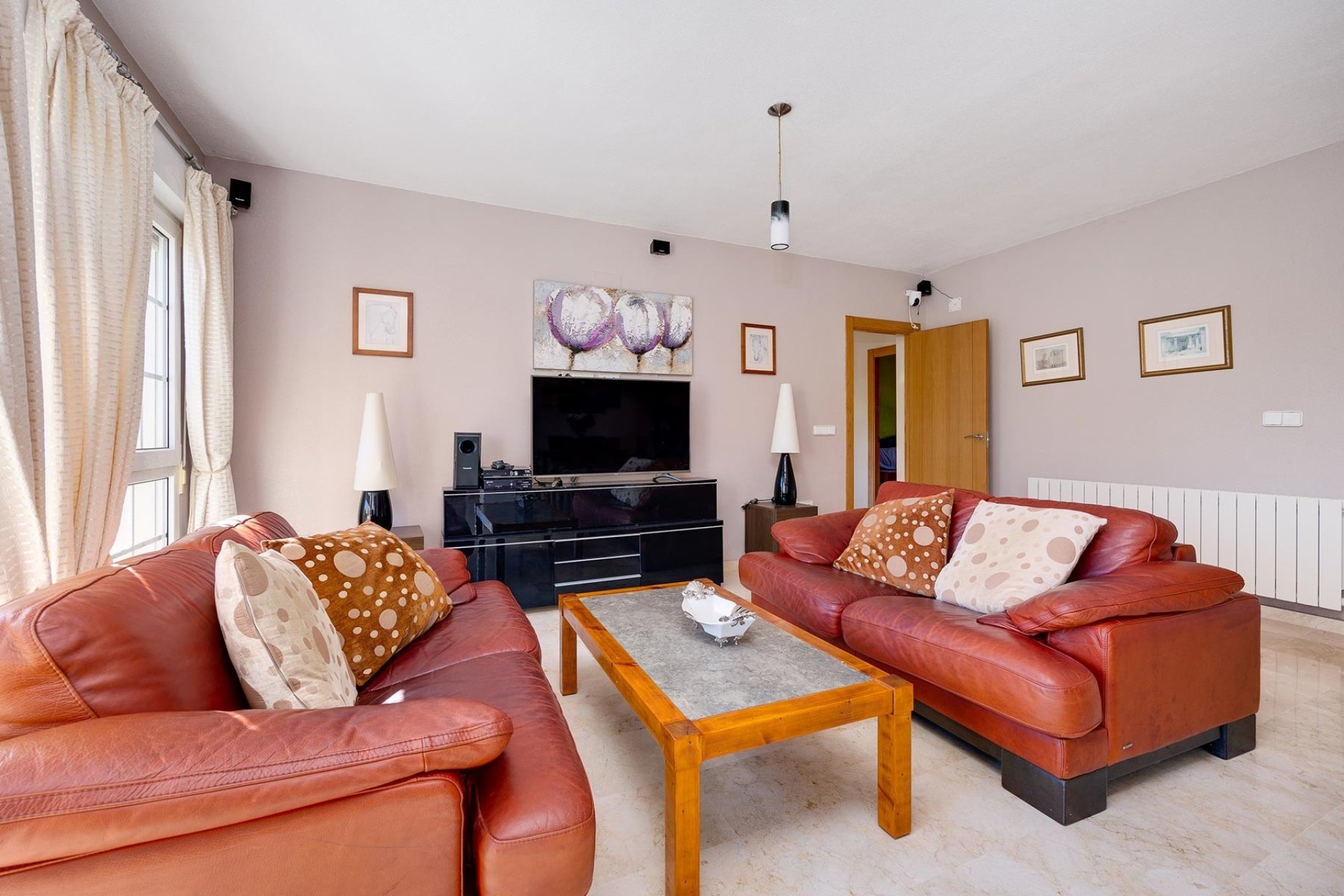 Herverkoop - Villa -
Orihuela Costa - Costa Blanca