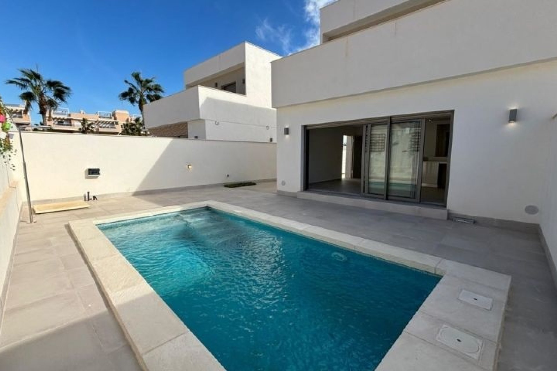 Herverkoop - Villa -
Orihuela Costa - Costa Blanca