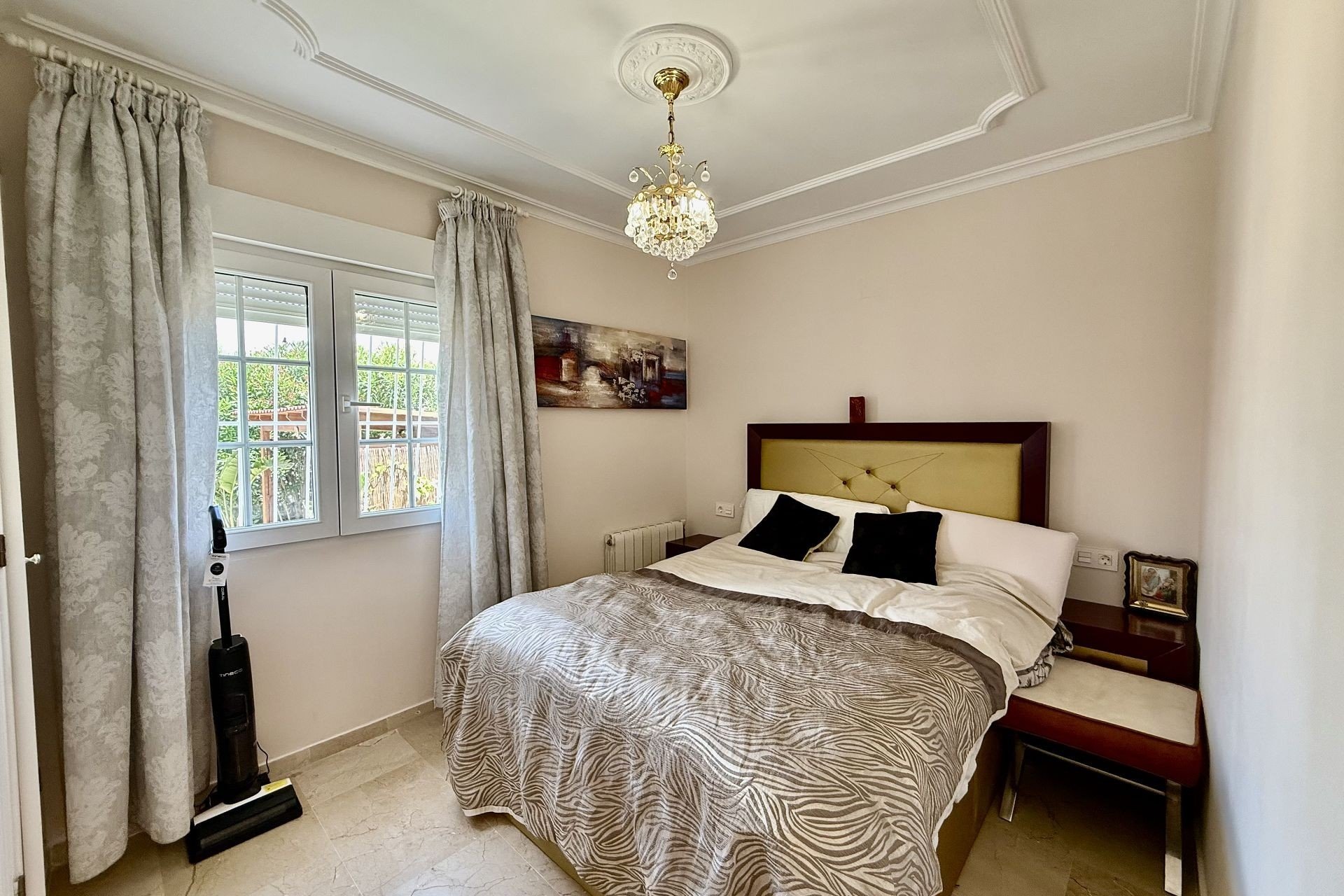 Herverkoop - Villa -
Orihuela Costa - Costa Blanca