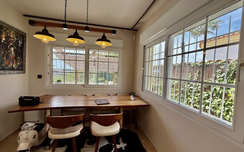 Herverkoop - Villa -
Orihuela Costa - Costa Blanca