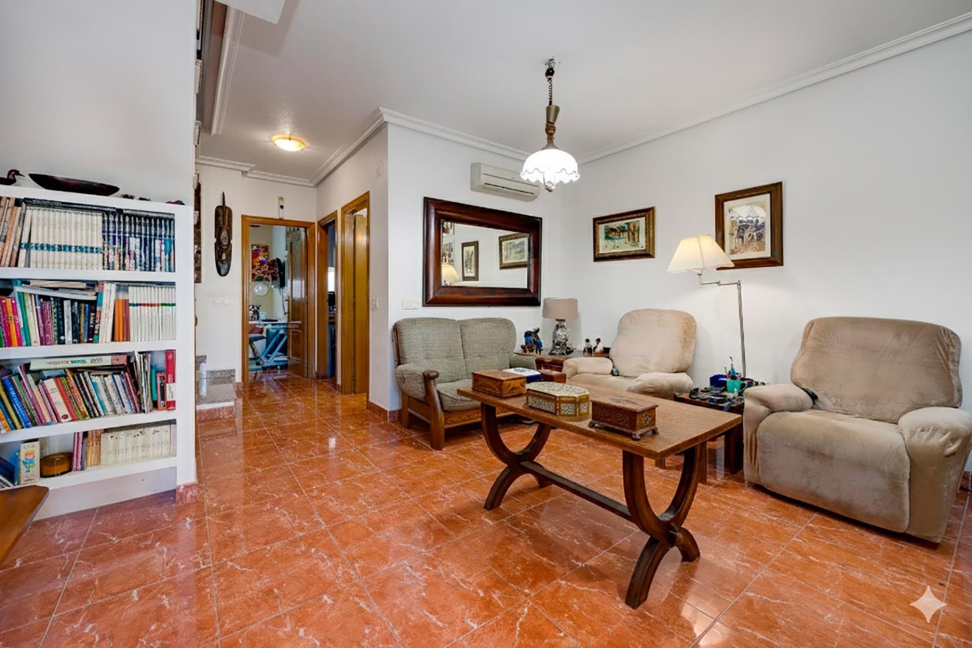 Herverkoop - Villa -
Orihuela Costa - Costa Blanca