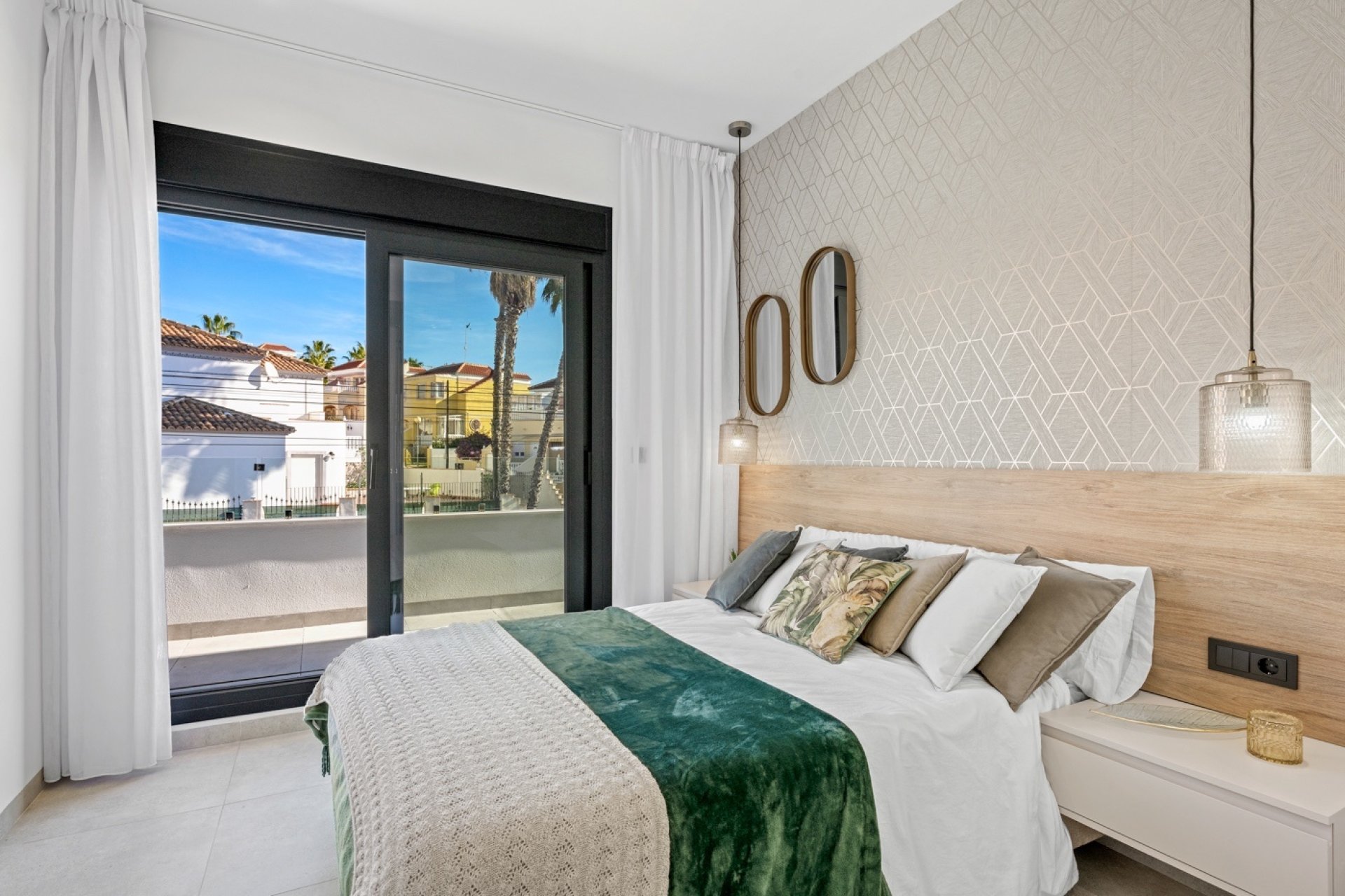 Herverkoop - Villa -
Orihuela Costa - Costa Blanca