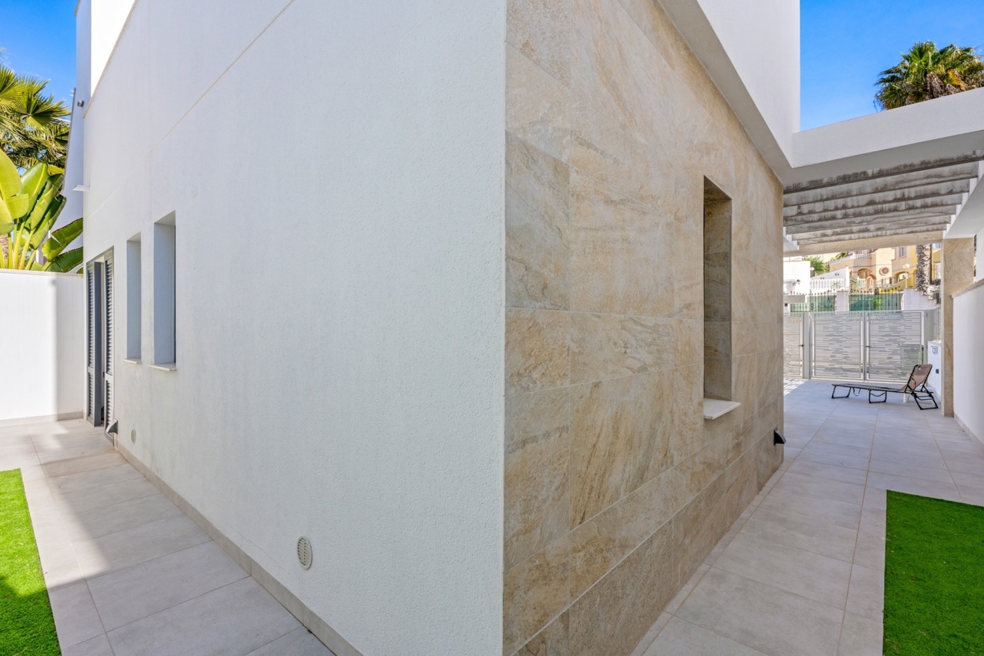 Herverkoop - Villa -
Orihuela Costa - Costa Blanca