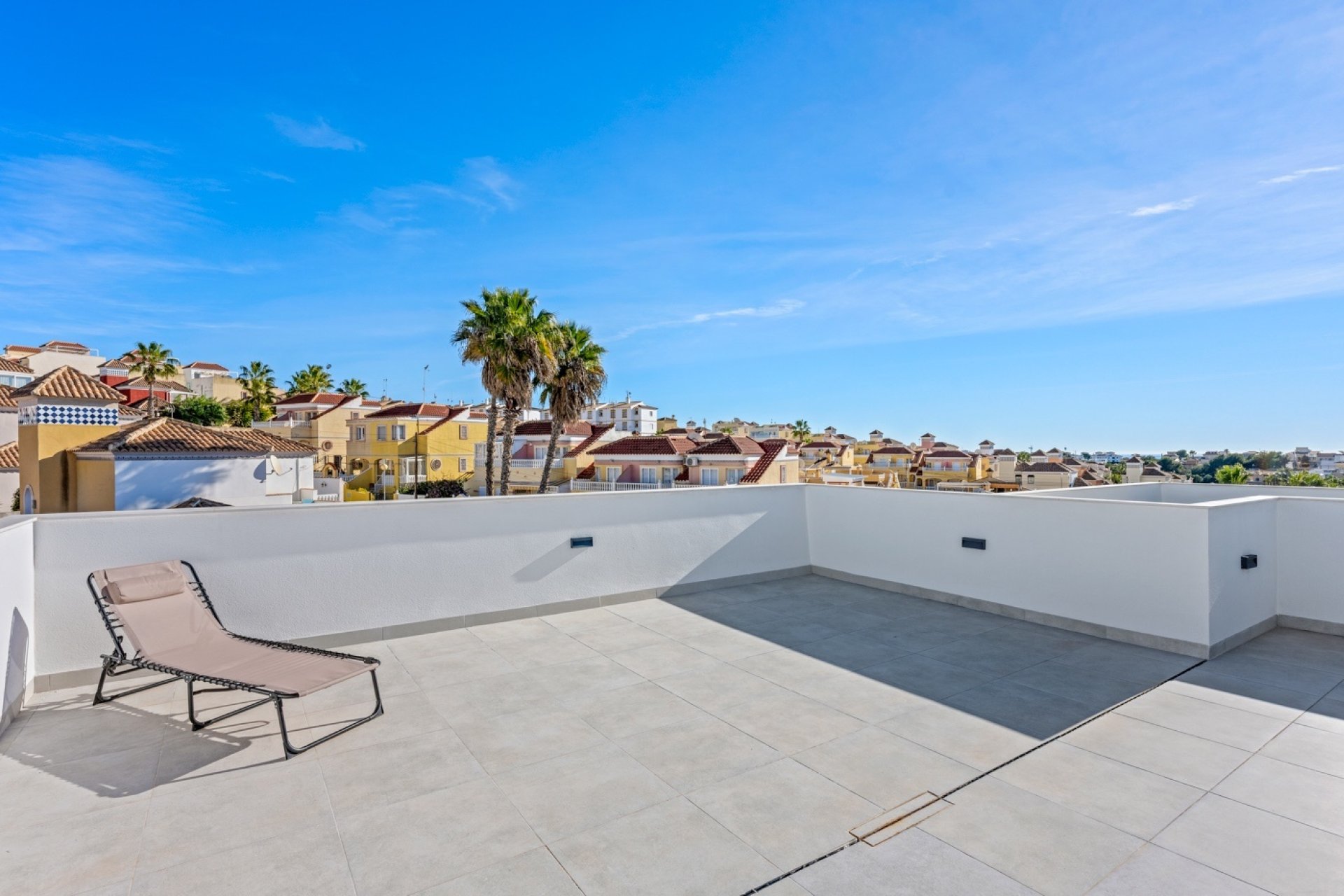 Herverkoop - Villa -
Orihuela Costa - Costa Blanca