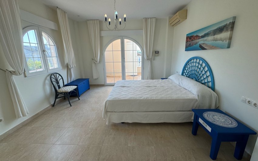 Herverkoop - Villa -
Orihuela Costa - Costa Blanca