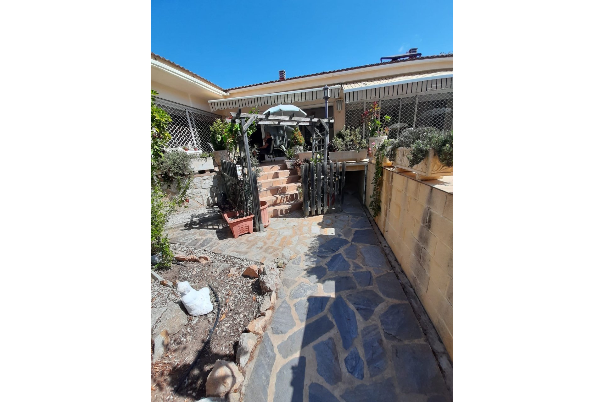 Herverkoop - Villa -
Orihuela Costa - Costa Blanca