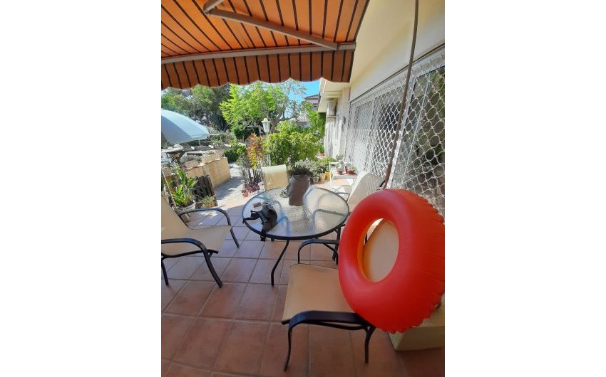 Herverkoop - Villa -
Orihuela Costa - Costa Blanca