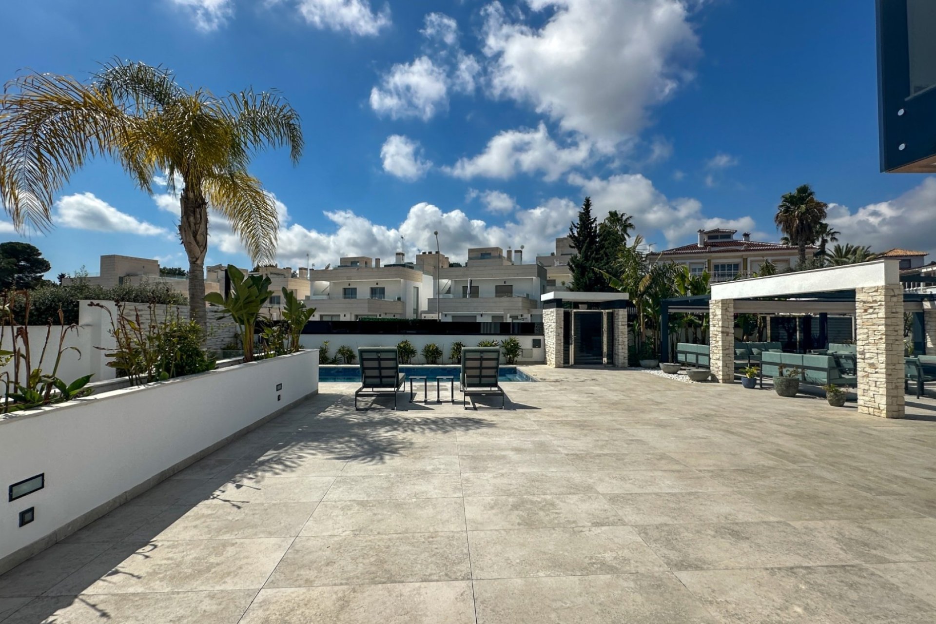 Herverkoop - Villa -
Orihuela Costa - Costa Blanca