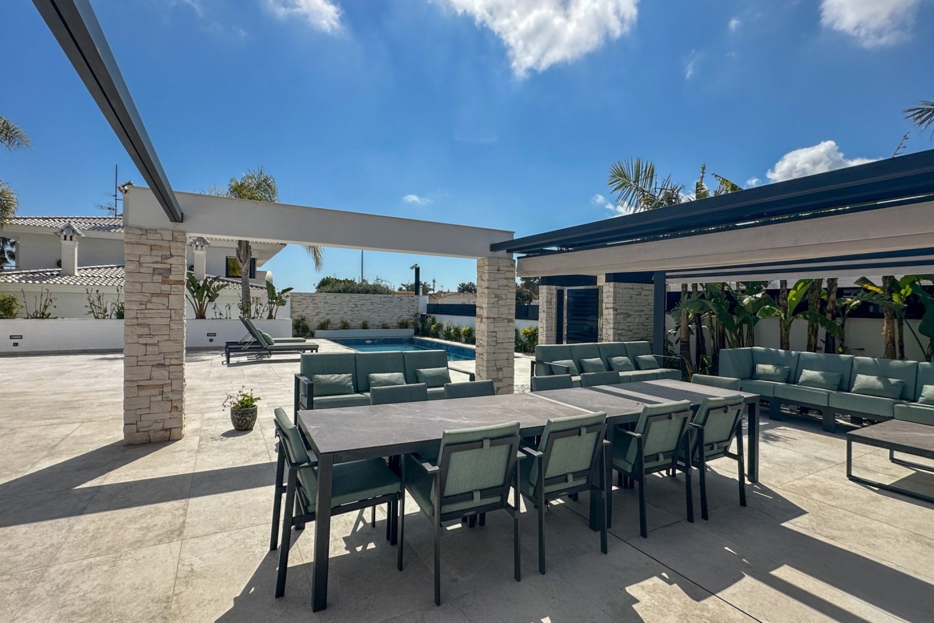 Herverkoop - Villa -
Orihuela Costa - Costa Blanca