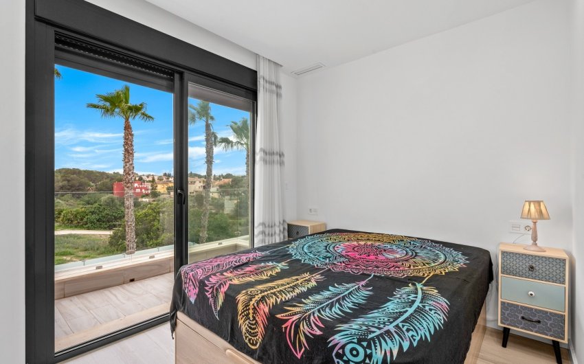Herverkoop - Villa -
Orihuela Costa - Costa Blanca