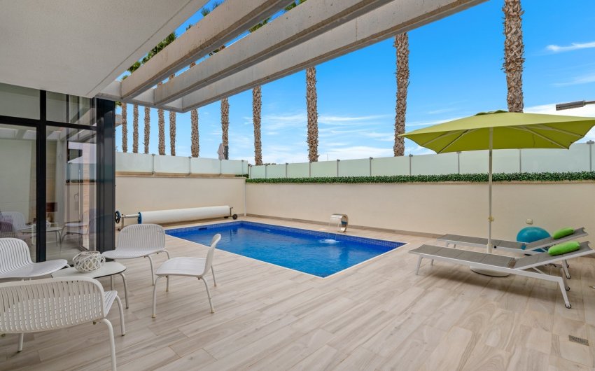 Herverkoop - Villa -
Orihuela Costa - Costa Blanca