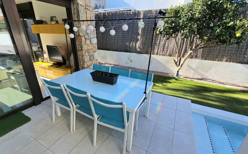 Herverkoop - Villa -
Orihuela Costa - Costa Blanca