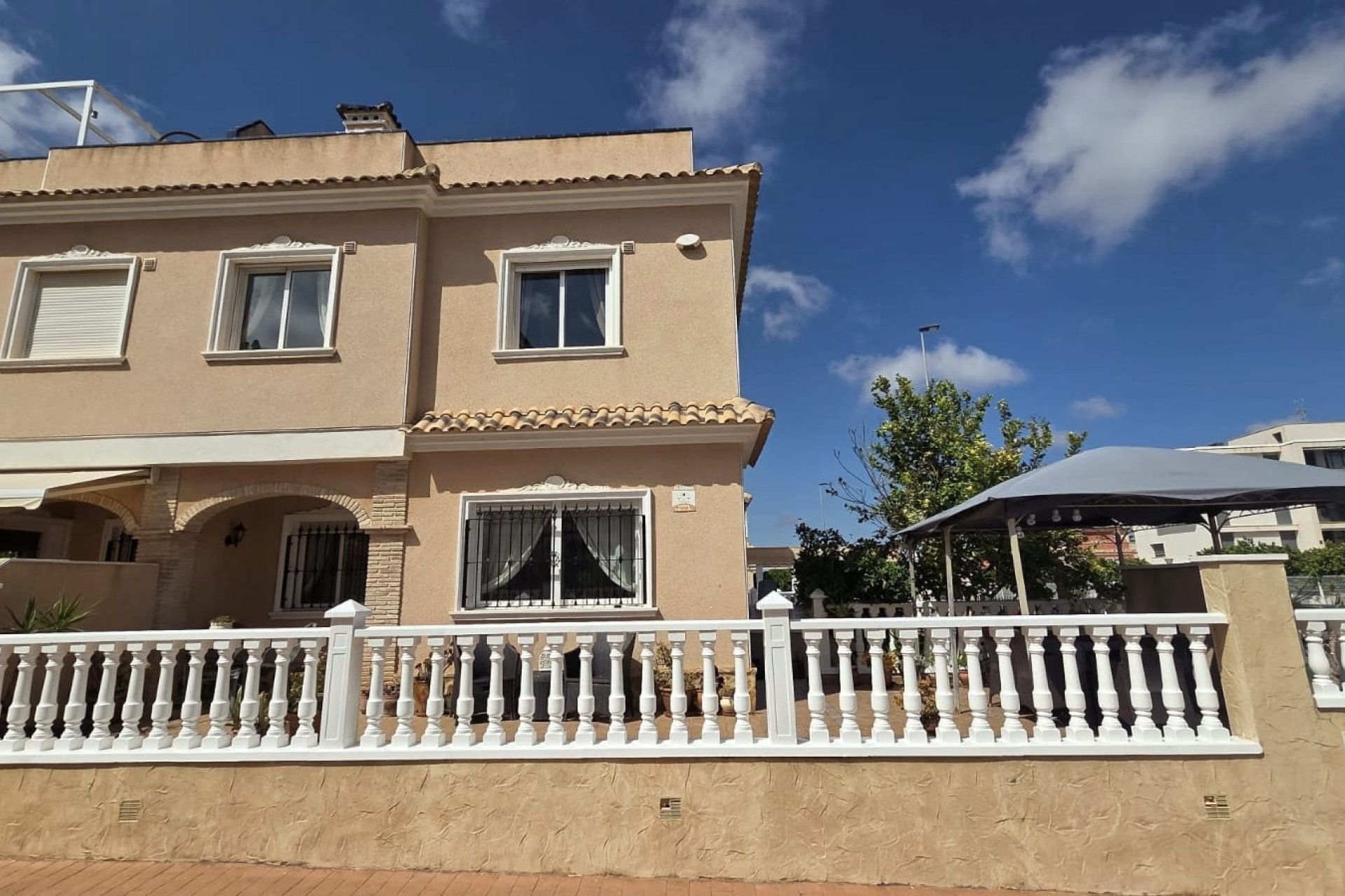 Herverkoop - Villa -
Orihuela Costa - Costa Blanca