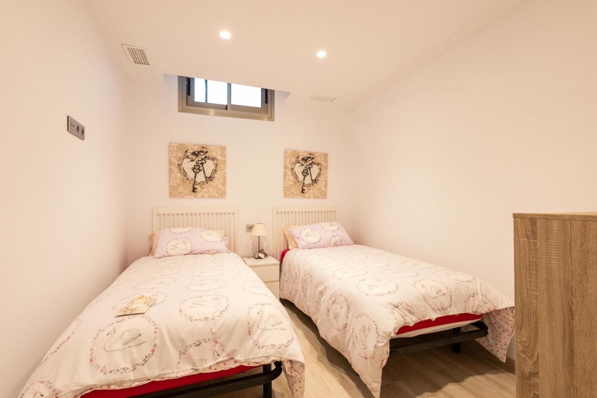 Herverkoop - Villa -
Orihuela Costa - Costa Blanca