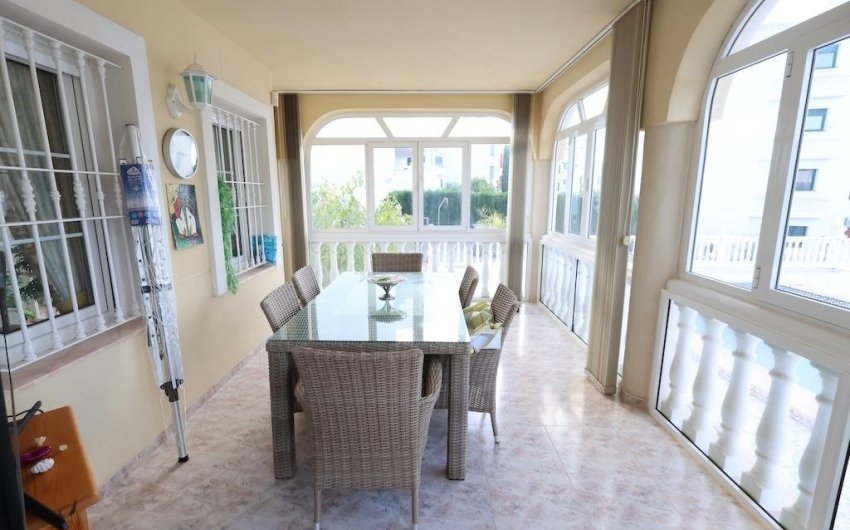 Herverkoop - Villa -
Orihuela Costa - Costa Blanca