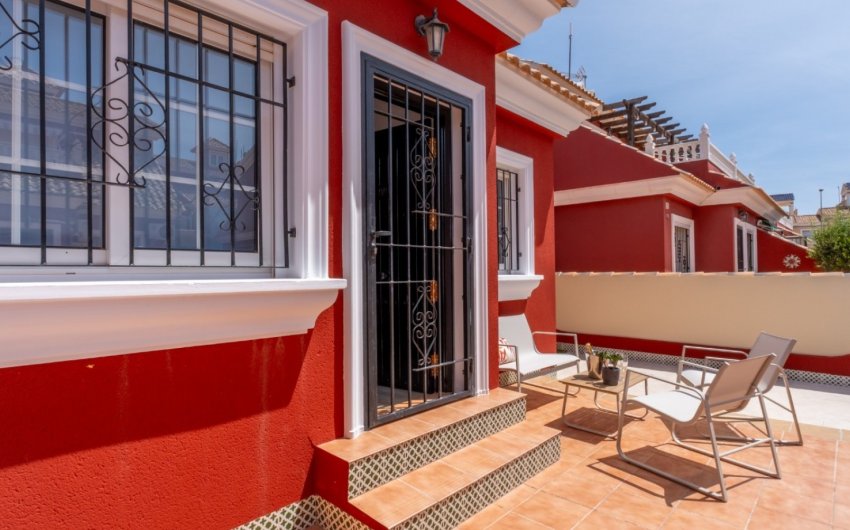 Herverkoop - Villa -
Orihuela Costa - Costa Blanca