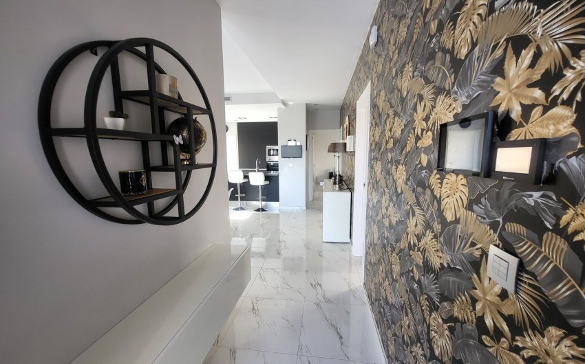 Herverkoop - Villa -
Orihuela Costa - Costa Blanca